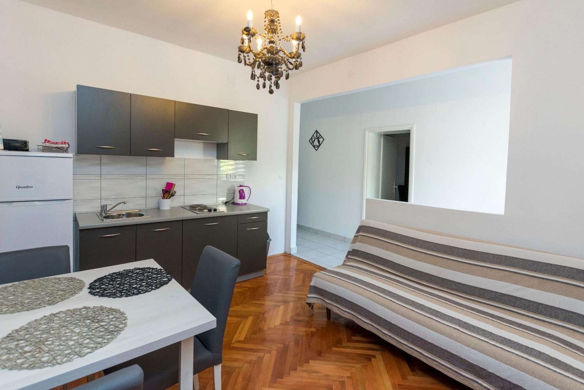 Apartments Zmika Primošten الغرفة الصورة