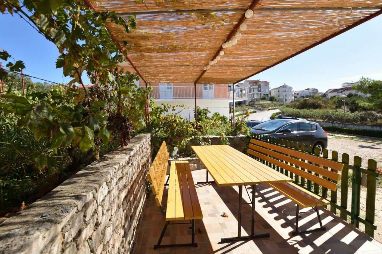 Apartments Zmika Primošten المظهر الخارجي الصورة