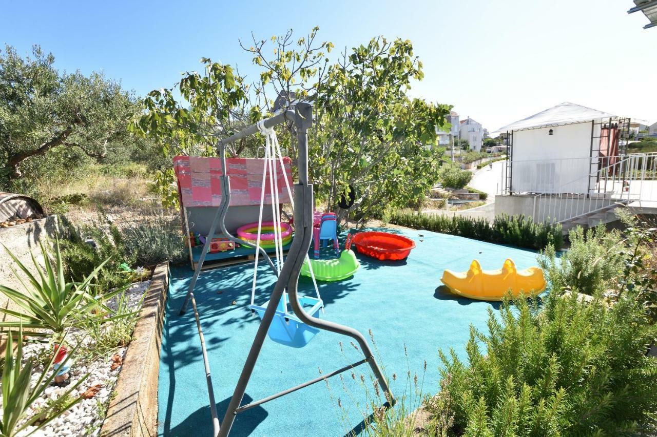 Apartments Zmika Primošten المظهر الخارجي الصورة